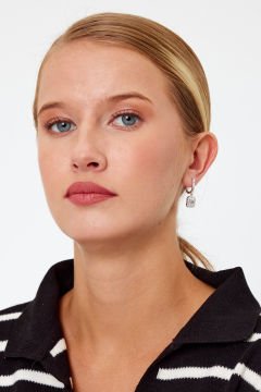 Kare Model Gümüş Küpe