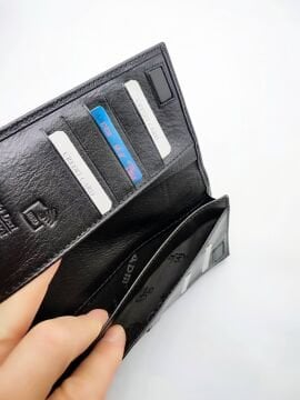 Mıknatıslı Telefon Koyma Bölmeli El Tutma Deri Portföy Çanta