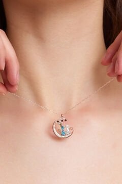 Kedi Figürlü Rose Gold Renk Gümüş Kadın Kolye