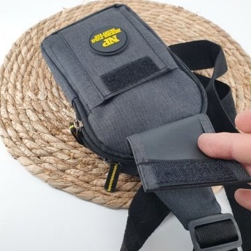 Küçük Boy Kapaklı Erkek Göğüs Çantası