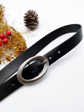 Gümüş Renk Oval Tokalı Kadın Kemer