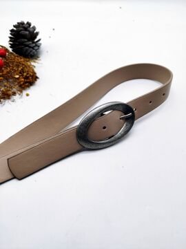 Gümüş Renk Oval Tokalı Kadın Kemer Krem