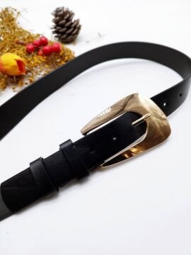 Altın Renk Tokalı Oval Tasarımlı Kadın Kemer