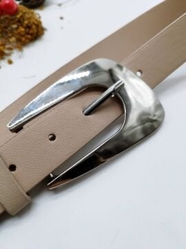 Altın Renk Tokalı Oval Tasarımlı Kadın Kemer