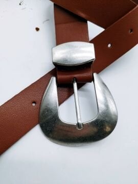 Gümüş Renk Kalın Metal Tokalı Kadın Kemer