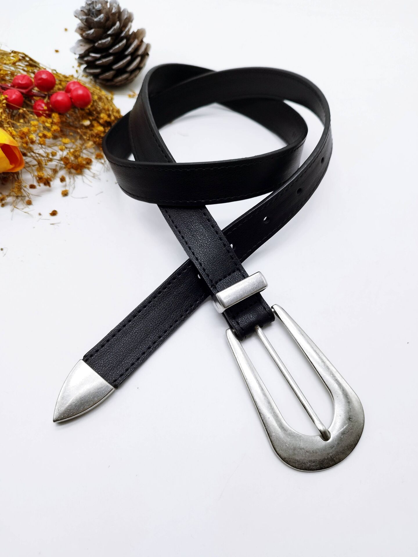 Gümüş Renk Tokalı Uzun Oval Model Kadın Kemer