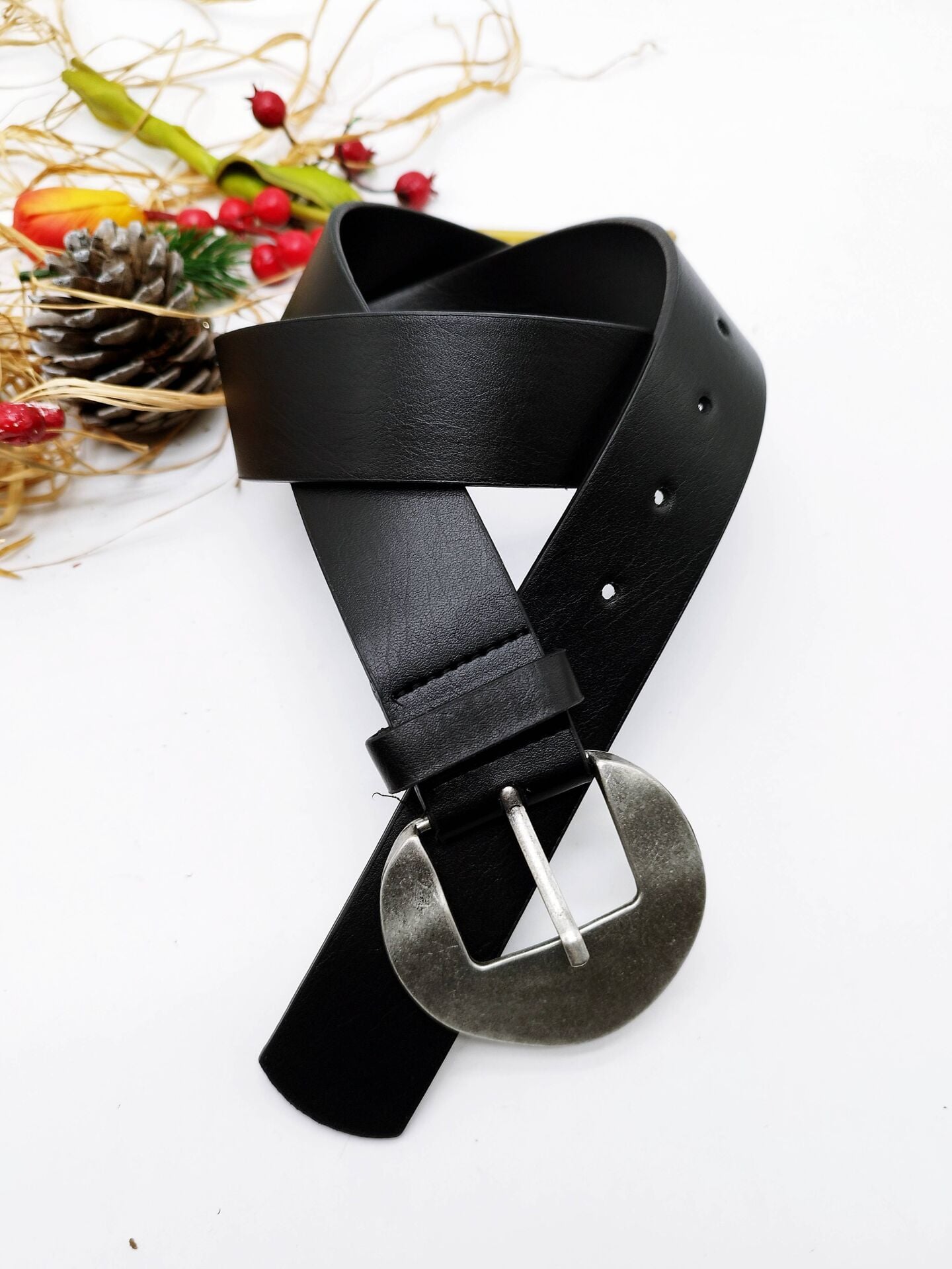 Gümüş Renk Kalın Tokalı Kadın Kemer