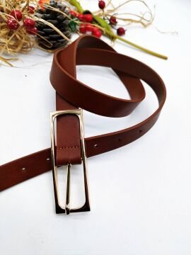 Altın Renk Uzun Tokalı Kadın Kemer