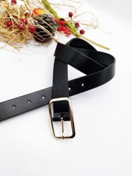 Dikdörtgen Model Altın Renk Tokalı Kadın Kemer