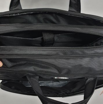 Battal Boy Su Geçirmez Körüklü Diplomat Çantası