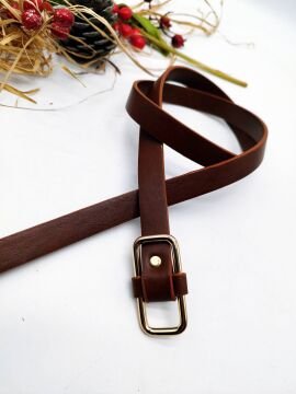 Altın Renk Tokalı Deliksiz Model Kadın Kemer