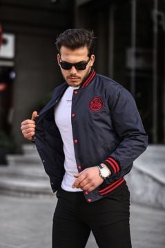 Göğsünde Kırmızı Renk Amblem Detaylı Spor Model Kolej Mont Lacivert Renk