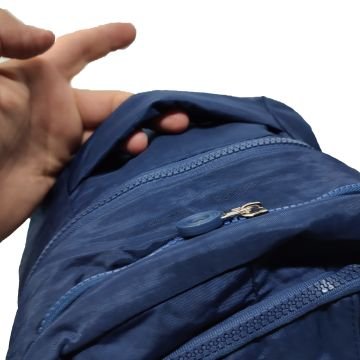 Dikey Fermuarlı Model Krinkıl Kumaş Sırt Çantası Lacivert Renk