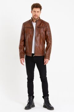Kol ve Omuz İşlemeli Kiremit Renk Spor Model Erkek Mont